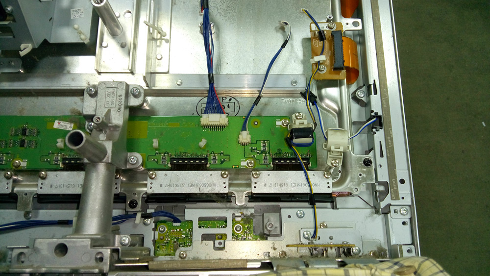 Плазменная панель 50″ Panasonic TH-50PV600E