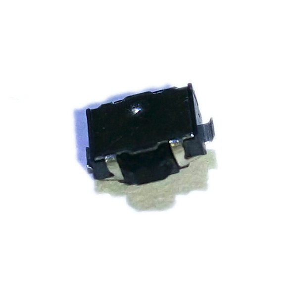 Кнопка тактовая угловая SMD 3.9 x 3.7 мм, 4 pin (AJ095)